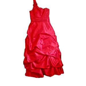 Masquerade Red Ball Gown or Prom Gown, Size 15/16